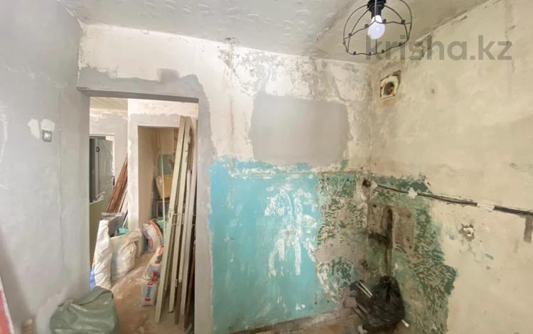 2-бөлмелі пәтер · 43 м² · 2/5 қабат, Майқұдық, 11-й квартал, бағасы: 10.5 млн ₸ в Караганде, Алихана Бокейханова р-н — фото 2