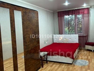 2-комнатная квартира · 44 м² · 5/5 этаж, Пришахтинск, 22й микрорайон 10 за 120 000 ₸ в Караганде, Алихана Бокейханова р-н