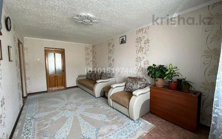 3-бөлмелі пәтер · 69 м² · 3/5 қабат, Комарова 10, бағасы: 12 млн ₸ в Алтае — фото 2