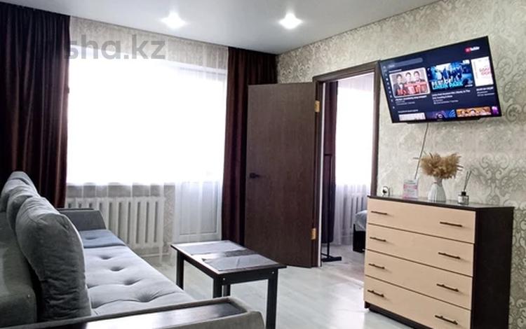 2-бөлмелі пәтер · 45 м² · 3/5 қабат, 7 мкр 50 — Школа 27, бағасы: 10 000 ₸ в Темиртау — фото 31