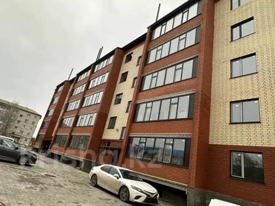 2-бөлмелі пәтер · 75 м² · 3/5 қабат, 25 ЧАПАЕВСКОЙ ДИВИЗИИ 4/2, бағасы: 15.5 млн ₸ в Уральске
