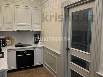 4-бөлмелі пәтер · 180 м², Муратбаева 189 — Кабанбай батыра - Виноградова, бағасы: 154 млн ₸ в Алматы, Алмалинский р-н