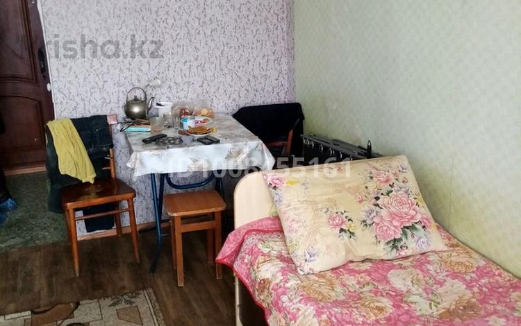 1-комнатная квартира · 16 м² · 5/5 этаж, Акшока бывшая Уральская за 6.7 млн ₸ в Семее — фото 2