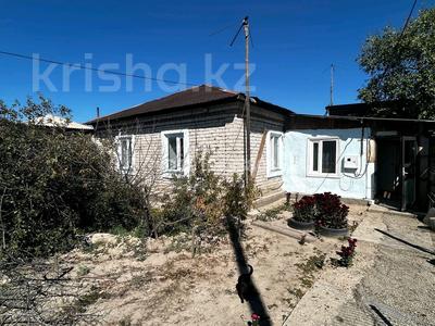 Жеке үй · 4 бөлме · 100 м² · 6 жүзд., 10 Водная 1А, бағасы: 13 млн ₸ в Семее