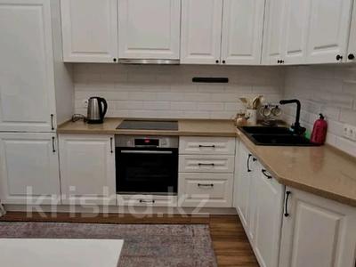 2-бөлмелі пәтер · 95 м², Шамши Калдаяков 29 — Жургенов, бағасы: 330 000 ₸ в Астане