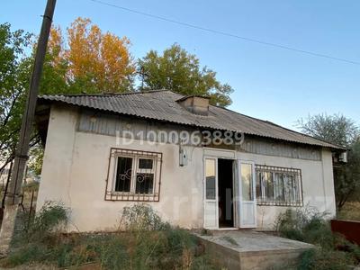 Продажа домов и дачи в Туркестанской обл.: Отдельный дом · 4 комнаты · 26 м² · 26 сот., Күшата елді мекені, Ахмет Жубанова 3 — Әуежайға баратын жол мен Түркістанға баратын жолдар қиылысы за 14 млн 〒 Отдельный дом · 4 комнаты · 26 м² · 26 сот., Күшата елді мекені, Ахмет Жубанова 3 — Әуежайға баратын жол мен Түркістанға баратын жолдар қиылысы за 14 млн 〒 в Туркестане