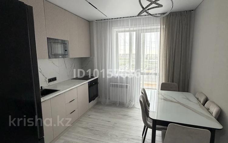 2-комнатная квартира · 68 м² · 8/14 этаж, Муканова 78 за 300 000 ₸ в Караганде, Казыбек би р-н — фото 2