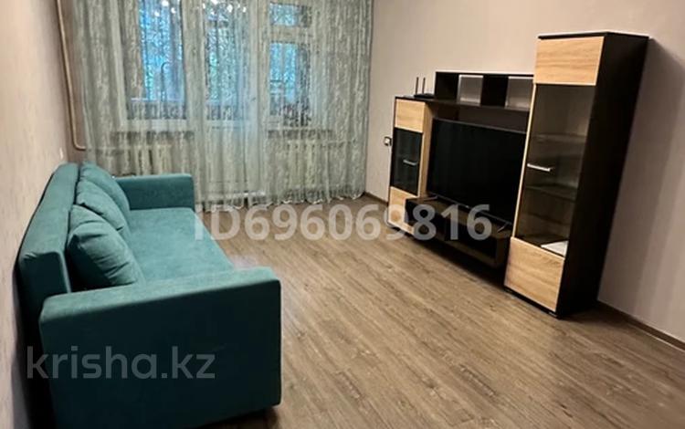 2-комнатная квартира · 46.6 м² · 2/4 этаж, мкр №5 35 — Станция метро Москва за 350 000 ₸ в Алматы, Ауэзовский р-н — фото 3