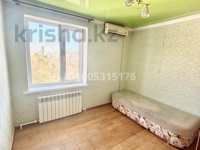 2-комнатная квартира · 40 м² · 5/5 этаж, мкр 8, Гришина 74/1 — Возле №1 средней школы за 11.3 млн 〒 в Актобе