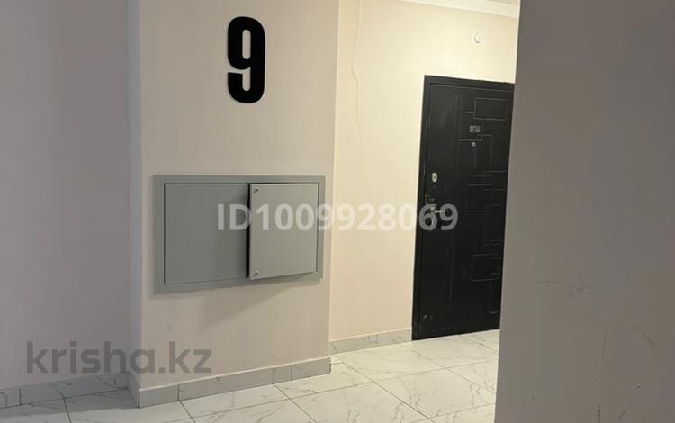 1-бөлмелі пәтер · 38 м² · 9/10 қабат, Жумекен Нажимеденова 39, бағасы: 16.3 млн ₸ в Астане, Алматы р-н — фото 2
