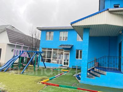 Еркін, білім орталықтары · 426 м², бағасы: 370 млн ₸ в Алматы, Ауэзовский р-н
