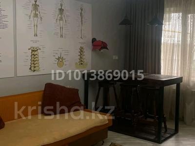 2-бөлмелі пәтер · 40 м² · 1/3 қабат, Габдуллина 92 — Район Атакента, бағасы: 280 000 ₸ в Алматы, Бостандыкский р-н