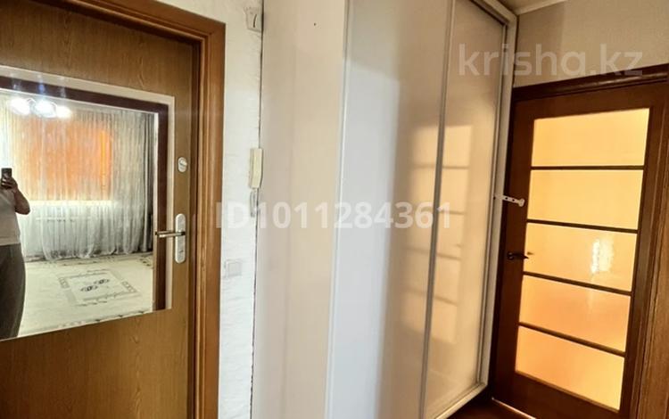 2-бөлмелі пәтер · 52.49 м² · 9/10 қабат, Степной 4 ш/а. 30, бағасы: 180 000 ₸ в Караганде, Казыбек би р-н — фото 12