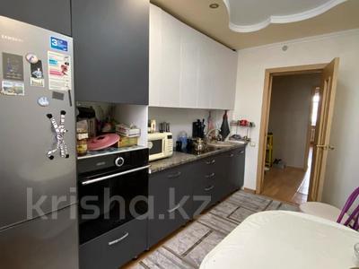 Продажа квартир в Абай обл.: 3-комнатная квартира · 62.6 м² · 4/5 этаж, Мангелик Ел за ~ 27.4 млн 〒 3-комнатная квартира · 62.6 м² · 4/5 этаж, Мангелик Ел за ~ 27.4 млн 〒 в Семее