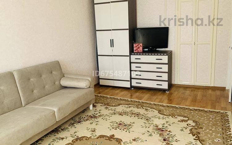 1-комнатная квартира · 30 м² · 4/5 этаж, Желтоксан 2 за 10 млн 〒 в  — фото 4