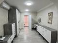 Дом · 5 комнат · 200 м², Жамбыла 31 за 150 000 ₸ в  — фото 95