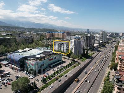 4-бөлмелі пәтер · 90 м² · 9/9 қабат, мкр Самал-3 11, бағасы: 600 000 ₸ в Алматы, Медеуский р-н