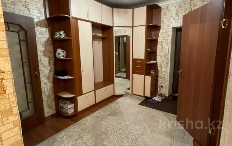 2-бөлмелі пәтер · 69 м² · 3/5 қабат, Генерала Арыстанбекова 3/10, бағасы: 37 млн ₸ в Костанае — фото 2