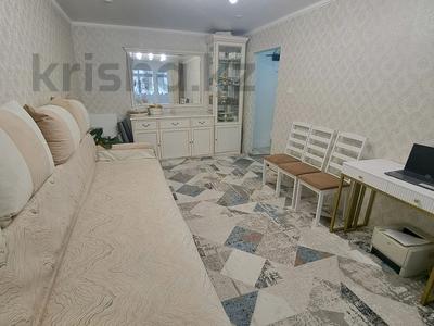 2-комнатная квартира · 55 м² · 1/5 этаж, Момышулы за 16 млн 〒 в Темиртау