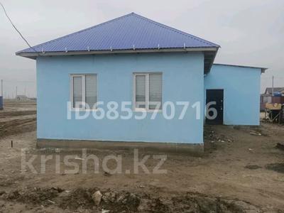 Отдельный дом · 3 комнаты · 105 м² · 8 сот., 1-улица 47 — На против магазина Жануя за 20 млн ₸ в Зарослом