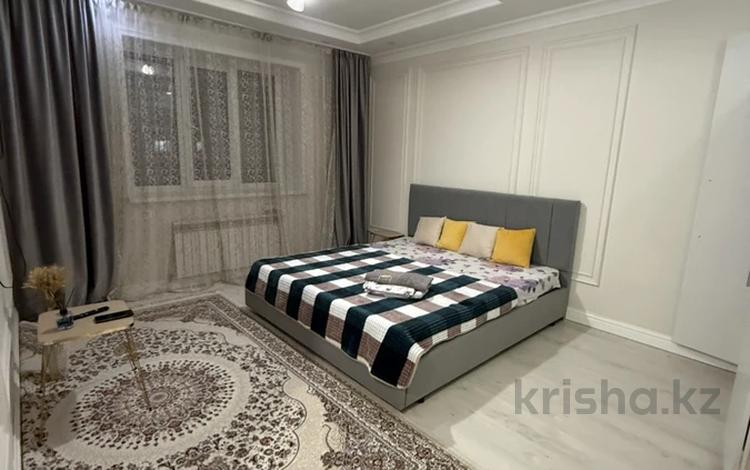 1-бөлмелі пәтер · 46 м² · 8/8 қабат, ул. Касыма Кайсенова 6, бағасы: 15 000 ₸ в Астане, Есильский р-н — фото 2