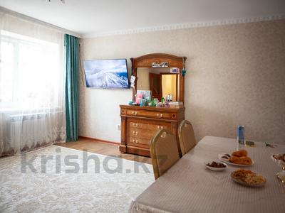 2-комнатная квартира · 43 м² · 4/5 этаж, Сатпаев 50 за 16.5 млн 〒 в Атырау