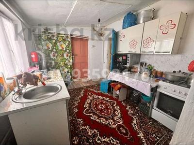 Отдельный дом • 6 комнат • 65 м² • 10 сот., Абай кунанбаев 950 за 10 млн 〒 в Алге