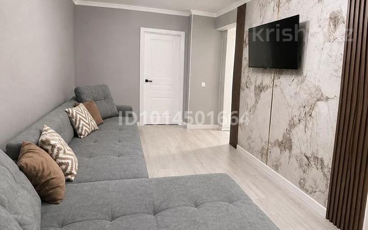 2-комнатная квартира · 48 м² · 1/5 этаж, Сабитовой 16 за 250 000 ₸ в Балхаше — фото 3