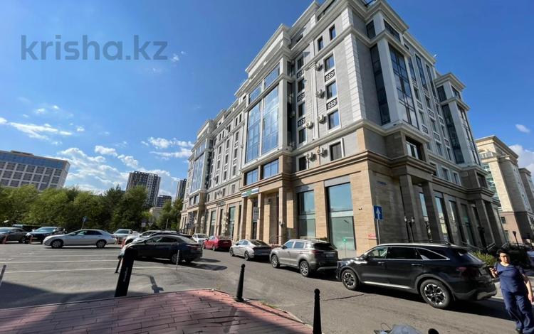Свободное назначение, офисы, медцентры и аптеки, образование · 520 м² за 520 млн ₸ в Астане, Есильский р-н — фото 2