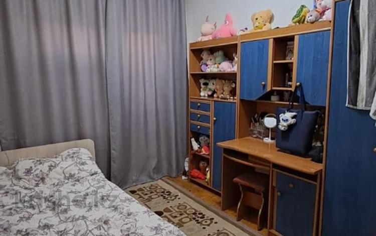 3-бөлмелі пәтер · 65 м² · 5/5 қабат, Абая, бағасы: 18.5 млн ₸ в Жамбылской обл. — фото 2