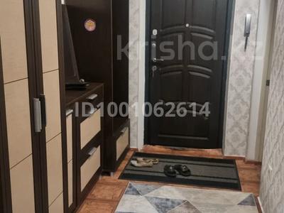 3-бөлмелі пәтер · 79.2 м² · 1/9 қабат, мкр Аксай-1А 34 — Райымбека-Мамышулы, бағасы: 50 млн ₸ в Алматы, Ауэзовский р-н