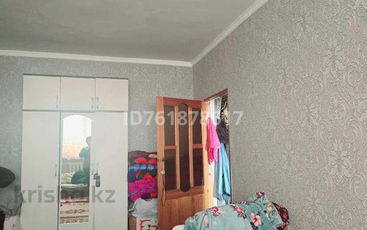 1-бөлмелі пәтер · 40 м² · 4/5 қабат, Толе би 11 — Сыпатай батыра, бағасы: 6.5 млн ₸ в Таразе — фото 2