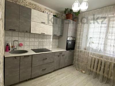 3-бөлмелі пәтер, 76 м², 1/6 қабат, 7-й Микрорайон 2, бағасы: 21 млн 〒 в Костанае