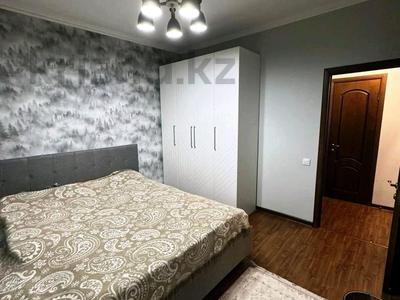 2-комнатная квартира, 60 м², 1/9 этаж, Алмагуль 17 за 42.5 млн 〒 в Алматы