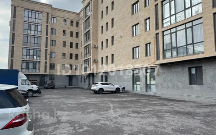 2-бөлмелі пәтер · 73.5 м² · 4/6 қабат, Иляева 113Б/5, бағасы: 47 млн ₸ в Шымкенте, Аль-Фарабийский р-н — фото 8