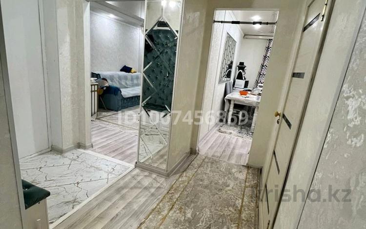 2-бөлмелі пәтер · 54 м² · 1/9 қабат, Нур Актобе 200 — 9 этаж после анвара, бағасы: 18 млн ₸ — фото 2