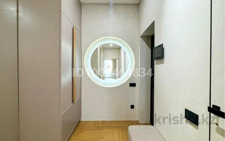 3-комнатная квартира · 100 м² · 6/20 этаж, Серкебаева — Аль-Фараби Серкебаева за 133 млн ₸ в Алматы, Бостандыкский р-н — фото 2