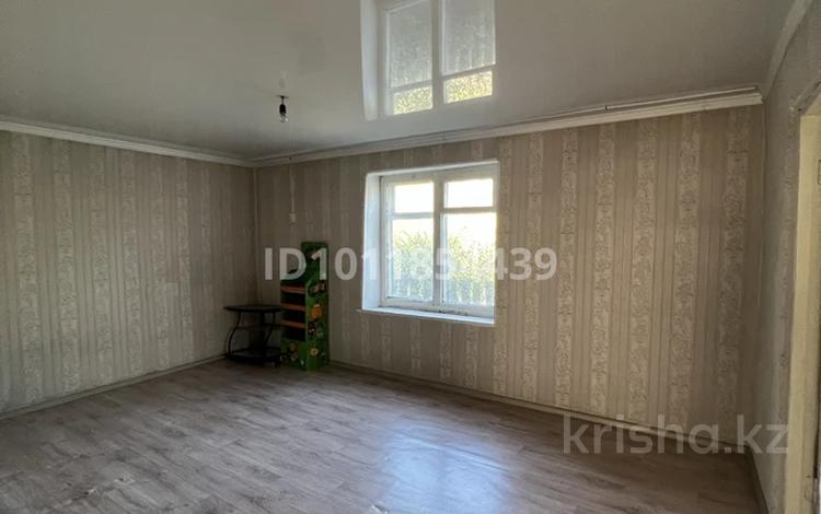 Отдельный дом · 3 комнаты · 50.2 м² · 8 сот., Садовые участки бобровка 437 за 7 млн ₸ в Семее, Красный Кордон — фото 2