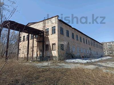 Завод · 43 сотки, Лермантова 1 — Магазин &quot;Стильный свет&quot; за ~ 66 млн 〒 в Алтае