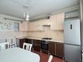 3-бөлмелі пәтер · 94 м² · 4/5 қабат, мкр. Алтын орда, Молдагуловой, бағасы: 38 млн ₸ в Актобе