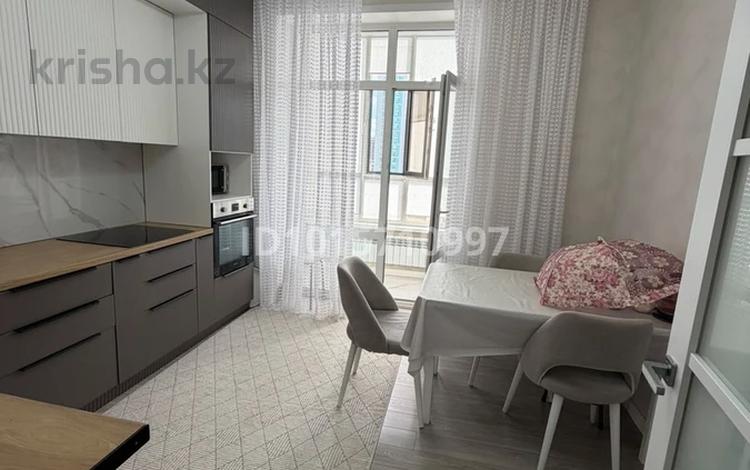 2-бөлмелі пәтер · 60 м², Туран 40/1, бағасы: 55 млн ₸ в Астане, Есильский р-н — фото 2