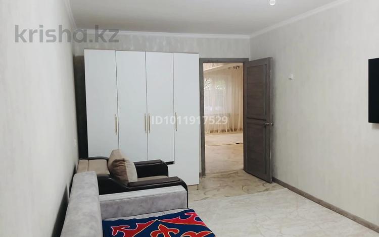 2-комнатная квартира · 57 м² · 1/5 этаж, Кабанбай батыр 68 за 180 000 ₸ в Усть-Каменогорске — фото 2