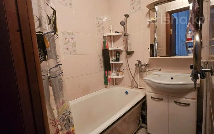 2-комнатная квартира · 48 м² · 2/5 этаж, Беркимбаева 170 за 14.2 млн ₸ в Экибастузе — фото 67