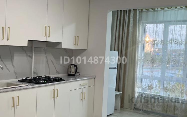 2-комнатная квартира · 70 м² · 3/5 этаж, Аль-Фараби 35 — ЖК “Бином” около 12мкр Гор.больница напротив за 200 000 ₸ в Таразе — фото 2