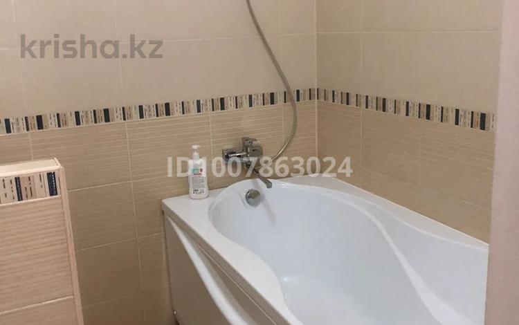 3-комнатная квартира · 110 м², Кабанбай батыра 7/3 за 400 000 ₸ в Астане, Нура р-н — фото 2