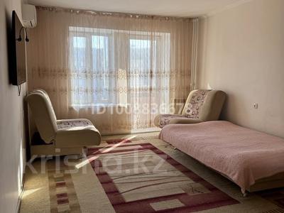 2 комнаты · 54 м² · 8/9 этаж, мкр Юго-Восток, Гапеева 1 за 56 700 〒 в Караганде, Казыбек би р-н