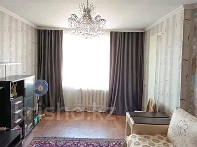 Продажа квартир в Абай обл.: 1-комнатная квартира · 35.2 м² · 13/14 этаж, Ауэзова 3 за 11.4 млн 〒 1-комнатная квартира · 35.2 м² · 13/14 этаж, Ауэзова 3 за 11.4 млн 〒 в Семее