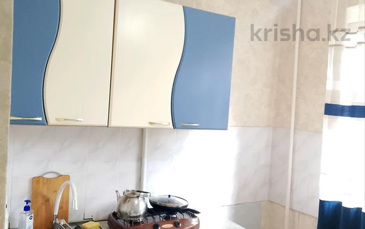 1-комнатная квартира · 30 м² · 4/5 этаж, мкр Каратау 10 за 8.7 млн ₸ в Таразе — фото 2