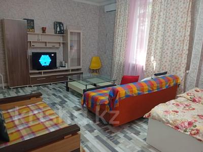1-комнатная квартира · 45 м² · 2/3 этаж, Абая 34 за 280 000 ₸ в Алматы, Бостандыкский р-н