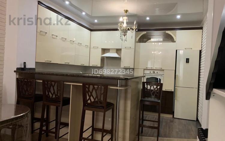 2-бөлмелі пәтер · 84 м² · 14/18 қабат, Навои 208 — Торайгырова, бағасы: 550 000 ₸ в Алматы, Бостандыкский р-н — фото 2